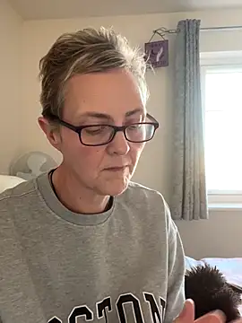 Curvy-Jinx online show from 11-30-25, 01:56