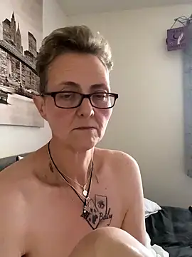 Curvy-Jinx online show from 01-09-26, 10:22