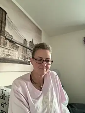 Curvy-Jinx online show from 01-07-26, 08:30