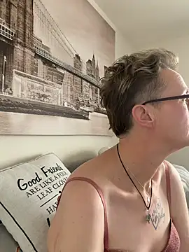 Curvy-Jinx online show from 02-20-26, 09:11