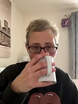 Curvy-Jinx online show from 11-27-25, 08:15