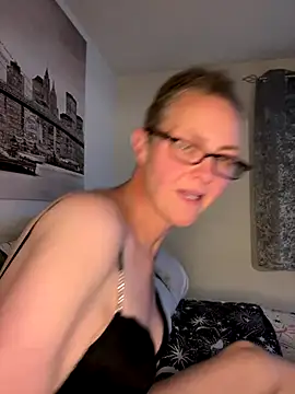 Curvy-Jinx online show from 09-27-25, 08:26