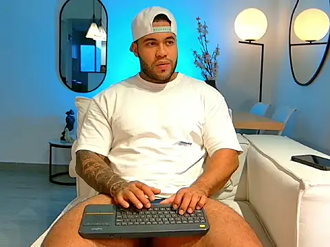 Michael Salens online show from 09-18-25, 10:02