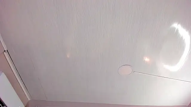 mia kisses2 online show from 04-14-26, 03:55