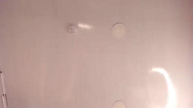 mia kisses2 online show from 03-21-26, 08:19