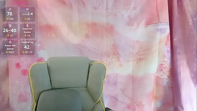 Snapshot of Crush-7ii chatting on 12-20-25, 02:25 Crush-7ii online show from 12-20-25, 02:25