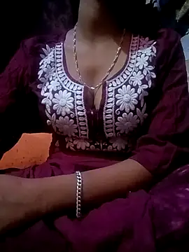 sakshi5533 online show from 09-18-25, 07:39