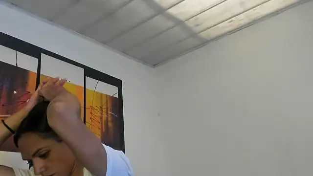 MeganRhyder online show from 07-17-26, 04:37