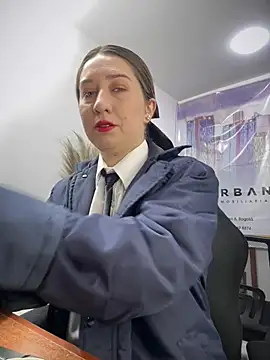 Snapshot of SUSY__06 chatting on 02-13-26, 12:16 SUSY 06 online show from 02-13-26, 12:16