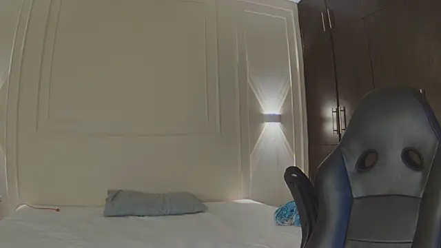 rachell owen online show from 12-23-25, 05:07