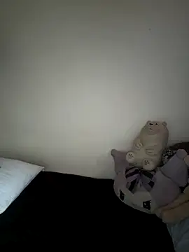 Snapshot of Kitty_yukimura chatting on 10-17-25, 07:59 Kitty yukimura online show from 10-17-25, 07:59