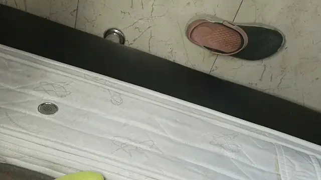 luisahot 9727 online show from 04-17-26, 08:06