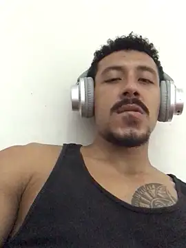 Owenferrara online show from 09-16-25, 04:24