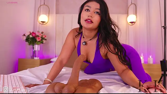 kassia kim online show from 07-25-26, 06:43