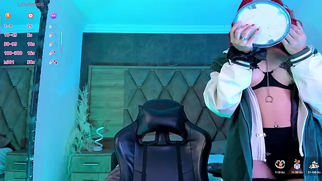 katierouge  online show from 01-12-26, 05:36