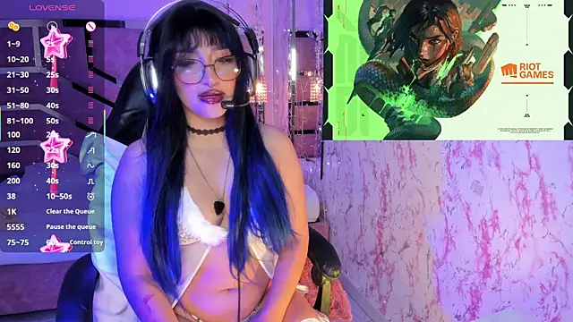 AriaNova  online show from 01-10-26, 01:39