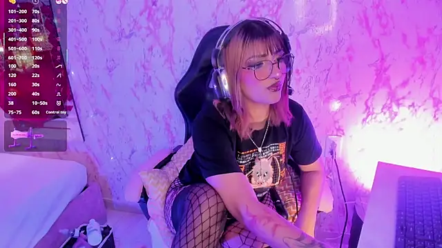 AriaNova  online show from 02-07-26, 01:19