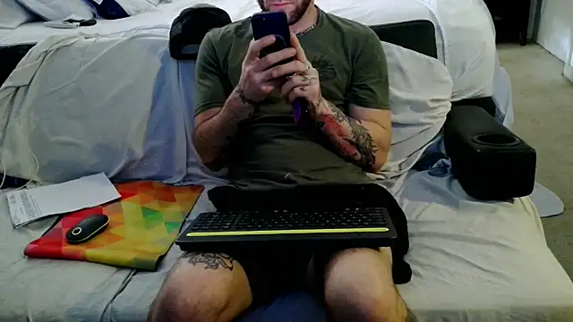 Luv2SuckBWC92 online show from 10-06-25, 09:04