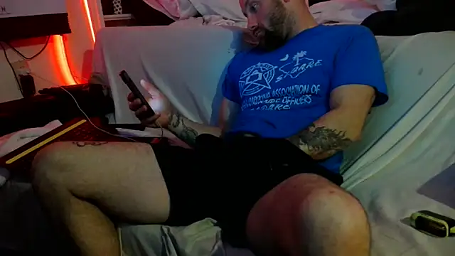 Luv2SuckBWC92 online show from 11-14-25, 11:36