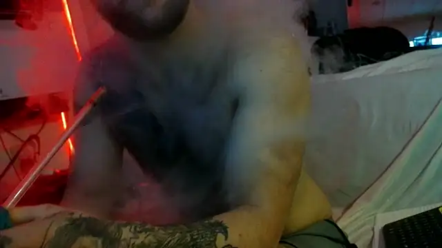 Luv2SuckBWC92 online show from 10-22-25, 09:42