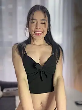 Sofi Leal online show from 10-08-25, 12:28