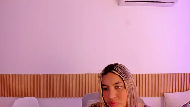 OliviaSweett online show from 02-28-26, 09:36