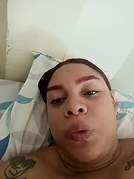 nathaliamiller online show from 11-27-25, 03:45