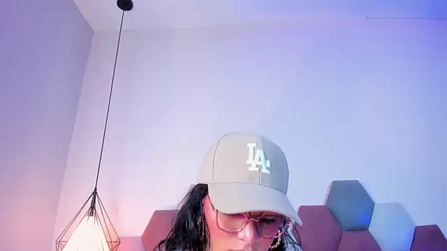 LunaAspen  online show from 02-20-26, 06:21