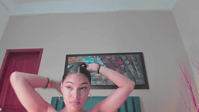 Snapshot of LunaAspen_ chatting on 09-13-25, 05:57 LunaAspen online show from 09-13-25, 05:57