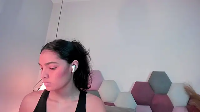 LunaAspen  online show from 12-16-25, 06:01