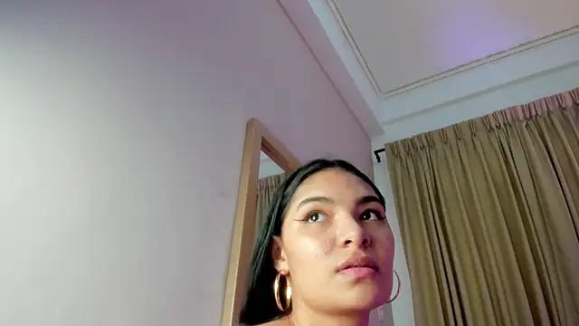 Snapshot of LunaAspen_ chatting on 09-23-25, 05:42 LunaAspen online show from 09-23-25, 05:42