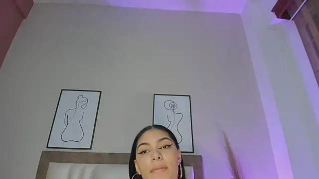 Snapshot of LunaAspen_ chatting on 09-12-25, 05:56 LunaAspen online show from 09-12-25, 05:56