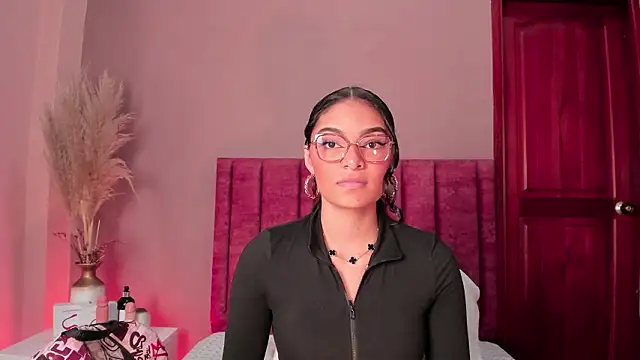 LunaAspen  online show from 01-14-26, 06:00