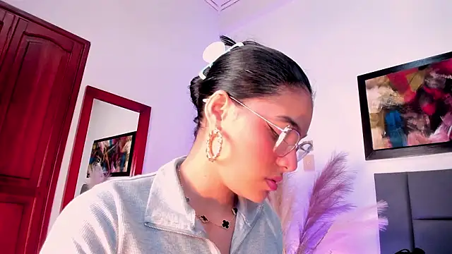 LunaAspen  online show from 02-16-26, 05:55