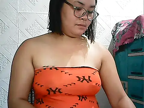 CreamyPussy4uxx online show from 02-05-26, 01:56