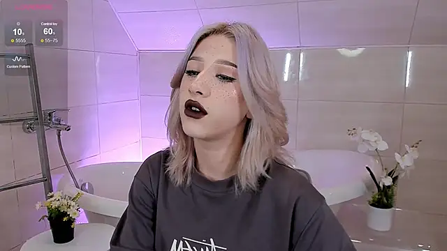 Necucub online show from 09-26-25, 03:46