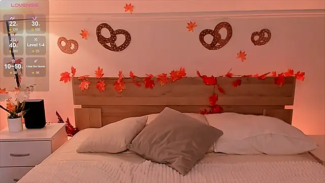 Necucub online show from 09-19-25, 03:54