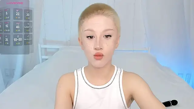 Necucub online show from 10-05-25, 04:03