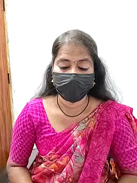 Snapshot of tamil_Sigappu_Roja chatting on 07-15-26, 12:39 tamil Sigappu Roja online show from 07-15-26, 12:39