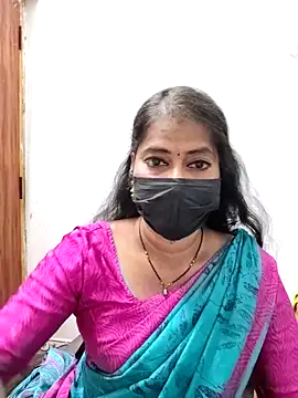 Snapshot of tamil_Sigappu_Roja chatting on 06-20-26, 01:43 tamil Sigappu Roja online show from 06-20-26, 01:43