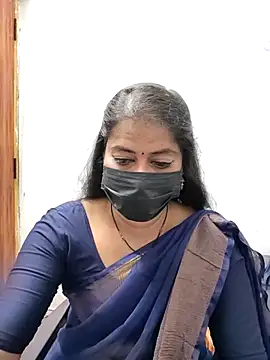 Snapshot of tamil_Sigappu_Roja chatting on 04-20-26, 12:35 tamil Sigappu Roja online show from 04-20-26, 12:35