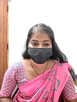 Snapshot of tamil_Sigappu_Roja chatting on 06-18-26, 12:53 tamil Sigappu Roja online show from 06-18-26, 12:53
