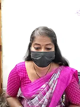 Snapshot of tamil_Sigappu_Roja chatting on 05-27-26, 01:57 tamil Sigappu Roja online show from 05-27-26, 01:57