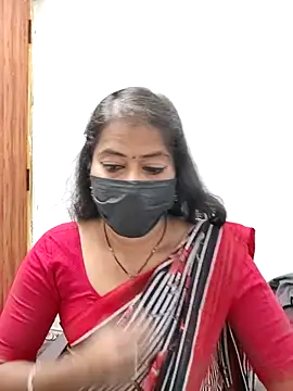 Snapshot of tamil_Sigappu_Roja chatting on 05-28-26, 12:51 tamil Sigappu Roja online show from 05-28-26, 12:51
