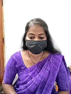 Snapshot of tamil_Sigappu_Roja chatting on 05-18-26, 12:44 tamil Sigappu Roja online show from 05-18-26, 12:44