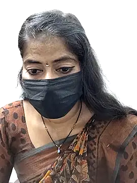 Snapshot of tamil_Sigappu_Roja chatting on 10-15-25, 12:53 tamil Sigappu Roja online show from 10-15-25, 12:53