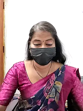 Snapshot of tamil_Sigappu_Roja chatting on 05-26-26, 12:53 tamil Sigappu Roja online show from 05-26-26, 12:53