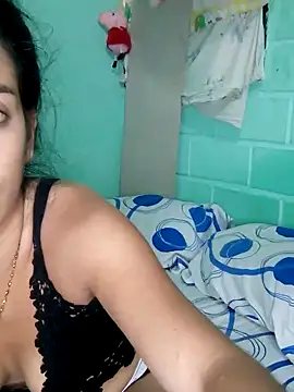 Bigtiti01 online show from 10-05-25, 06:53