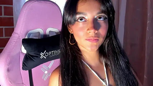 MelanyOconner online show from 09-22-25, 03:18