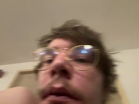 Hungboxer69 online show from 12-20-25, 01:08